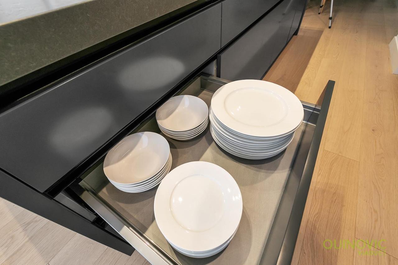 Qv Brand New Luxury Apt With Tandem Carpark - 975 Auckland Eksteriør bilde